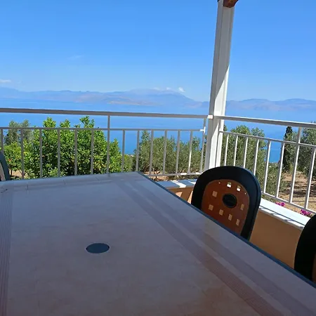 Jack's Maisonette * Ano Kamarion